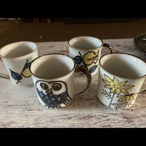 Vintage mugs